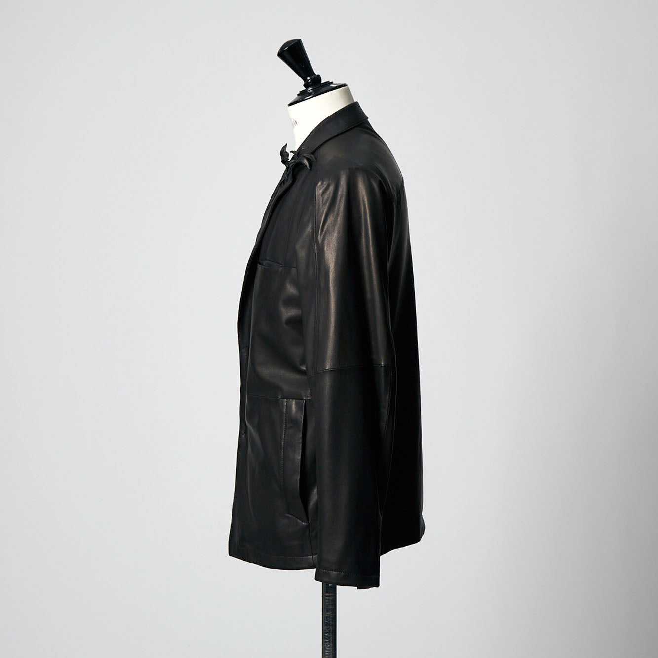 Notched Lapel Jacket with Lapel Pin
